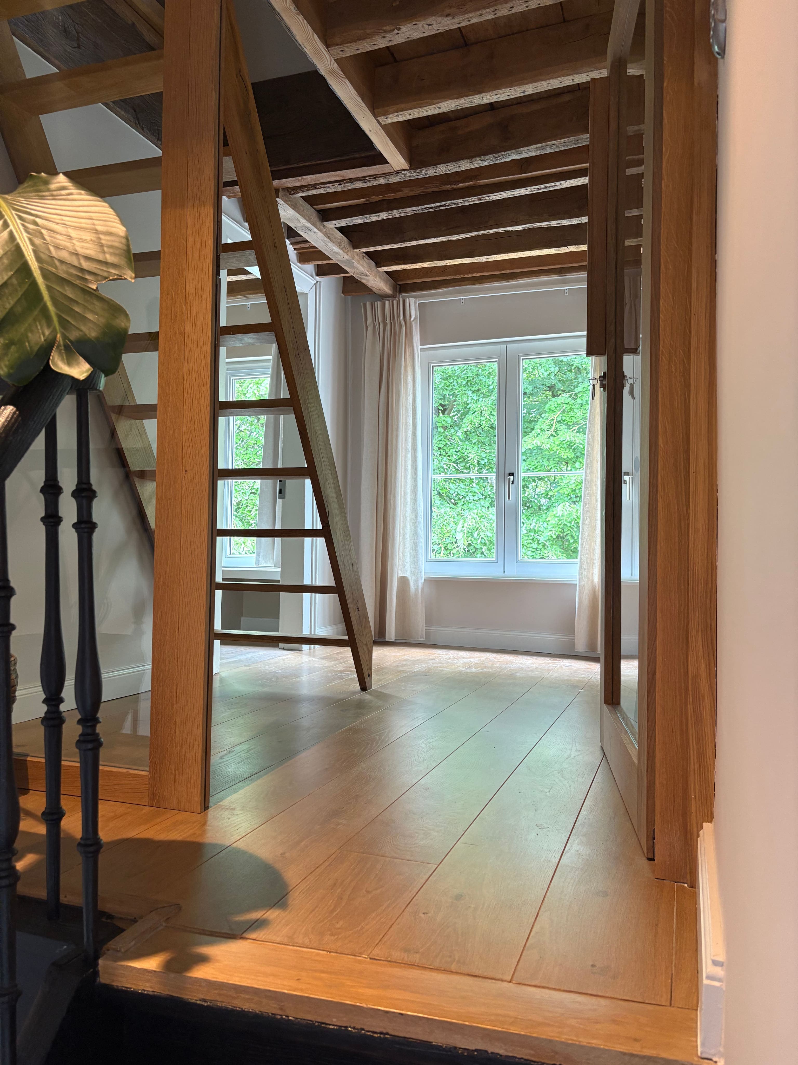 Room 2