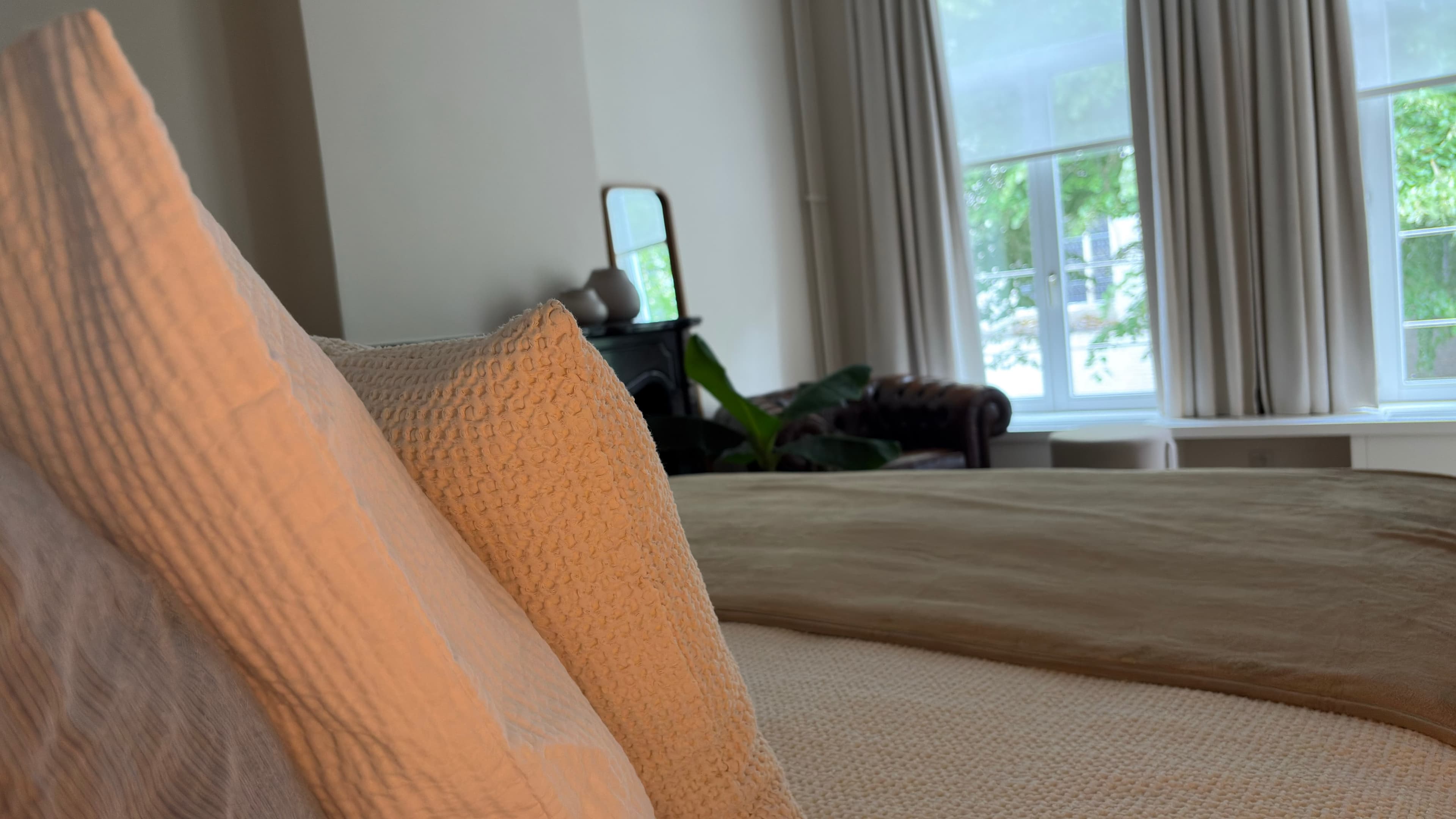 Room 2
